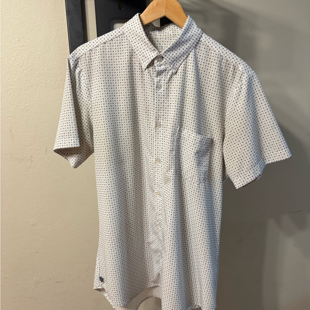 Mizzen + Main large trim fit Men's White and Blue Polka Dot Shirt